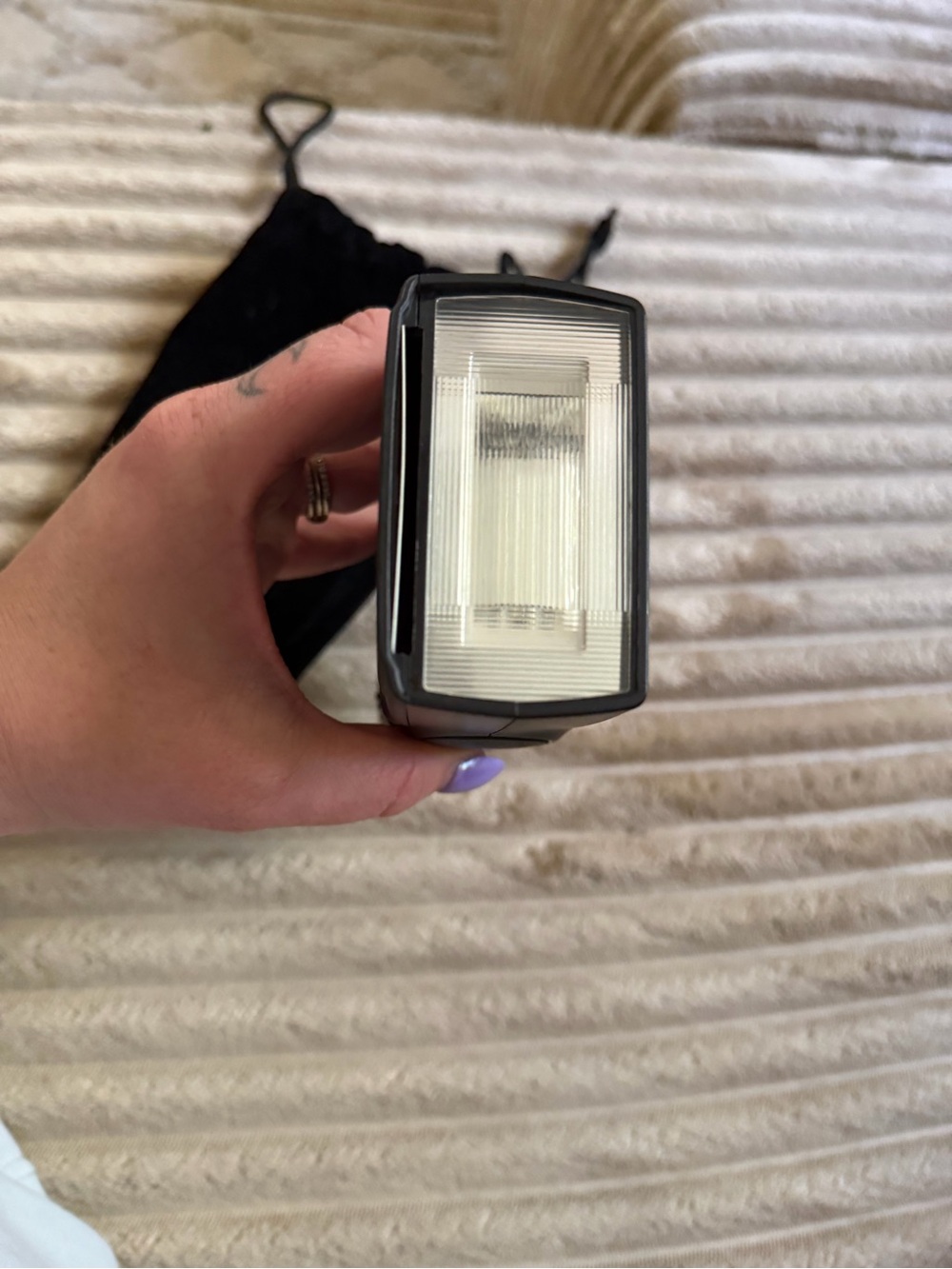 TT560 Black Speedlite Flash for DSLR Cameras - Picture 6 of 7